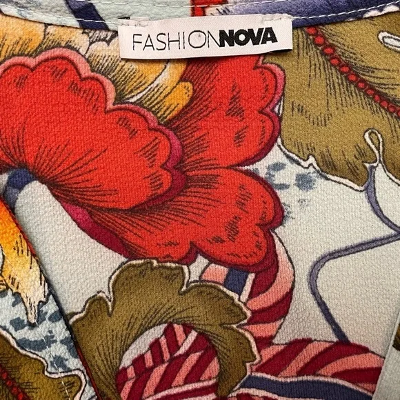 Floral Tropical Bodysuit by Fashion Nova - Picture 7 of 13